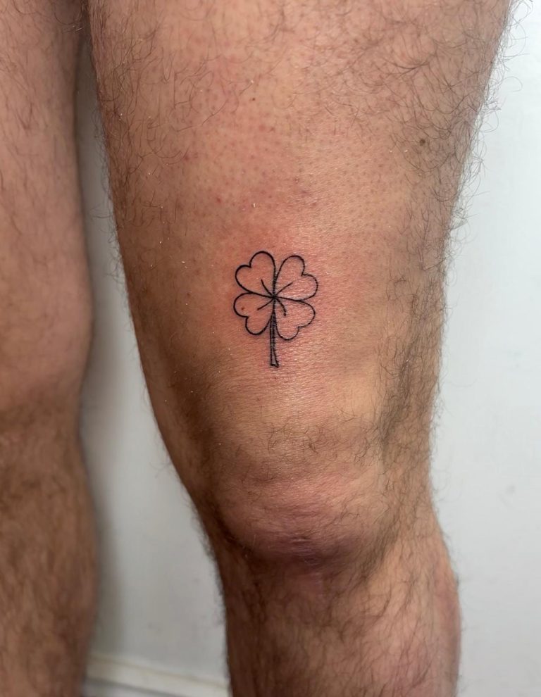 Fine line tattoo by aoife dublin 3